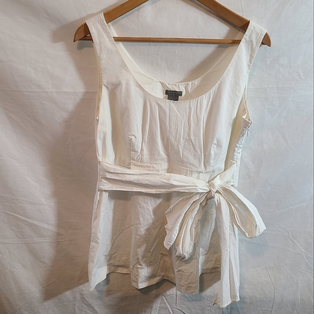 Ann Taylor White Tie Waist Sleeveless Top